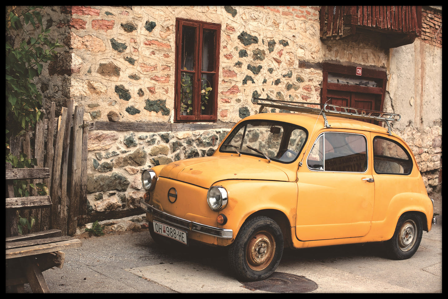 Klassisk italiensk bil gul plakat
